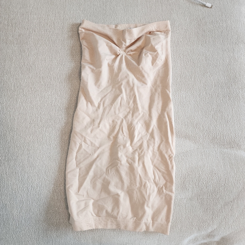 Cabernet Beige Strapless Shapewear